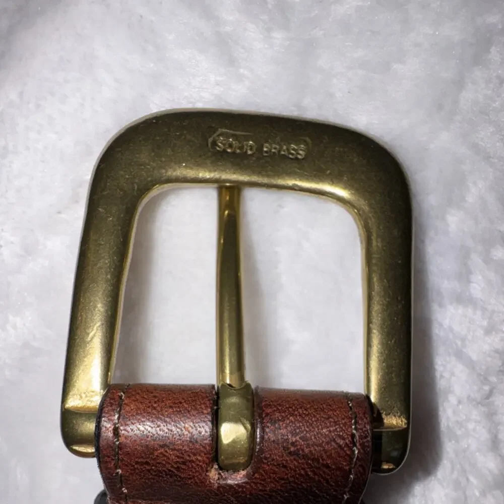 Brown Women/ Men Basic‎ Belt Size 34 Solid Normal Width Solid Brass Buckle